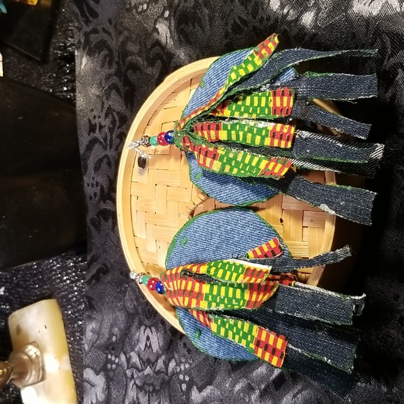 Jazzy Blue Jean fabric kente cloth print African fabric Fringes earrings - Picture 8 of 9